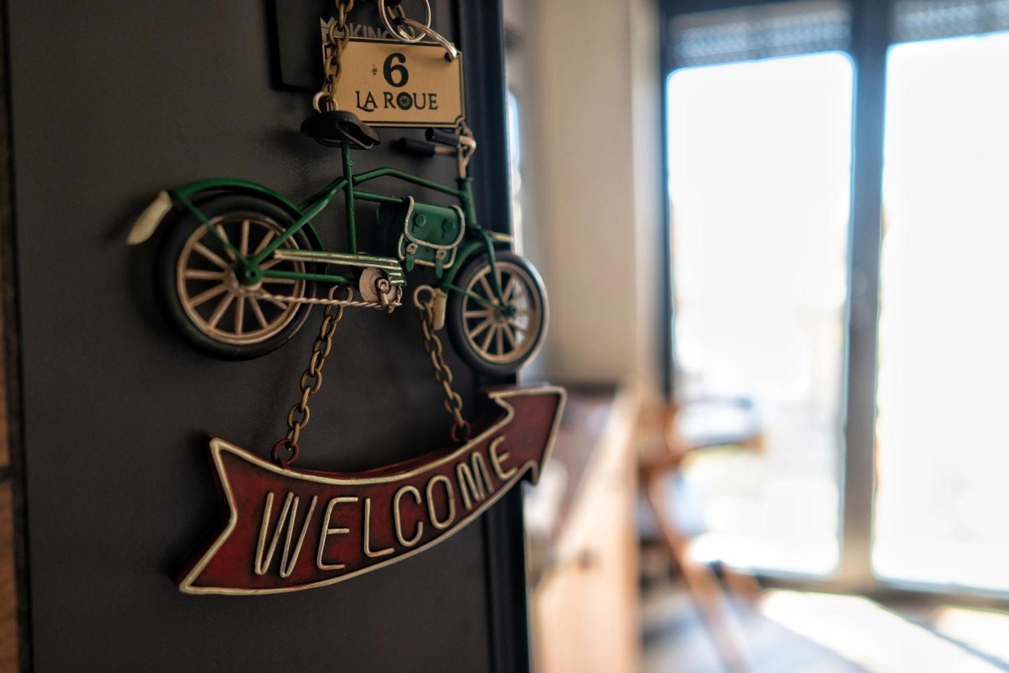 La Roue Hotel Vrsac Luaran gambar